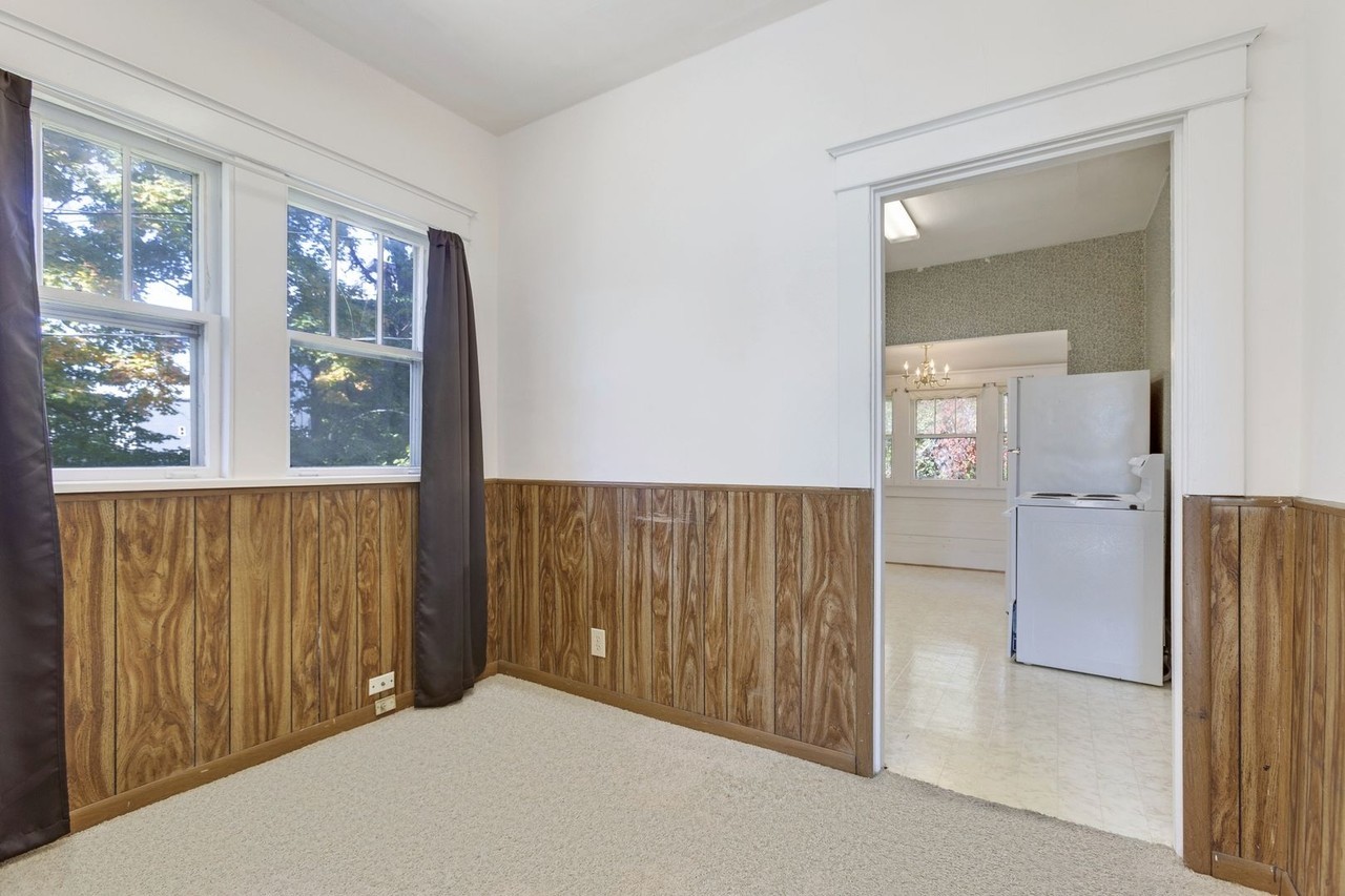 538 Rosedale Ave - Photo 7 of 18