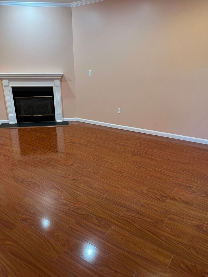 330 Moonlight Dr - Photo 2 of 19