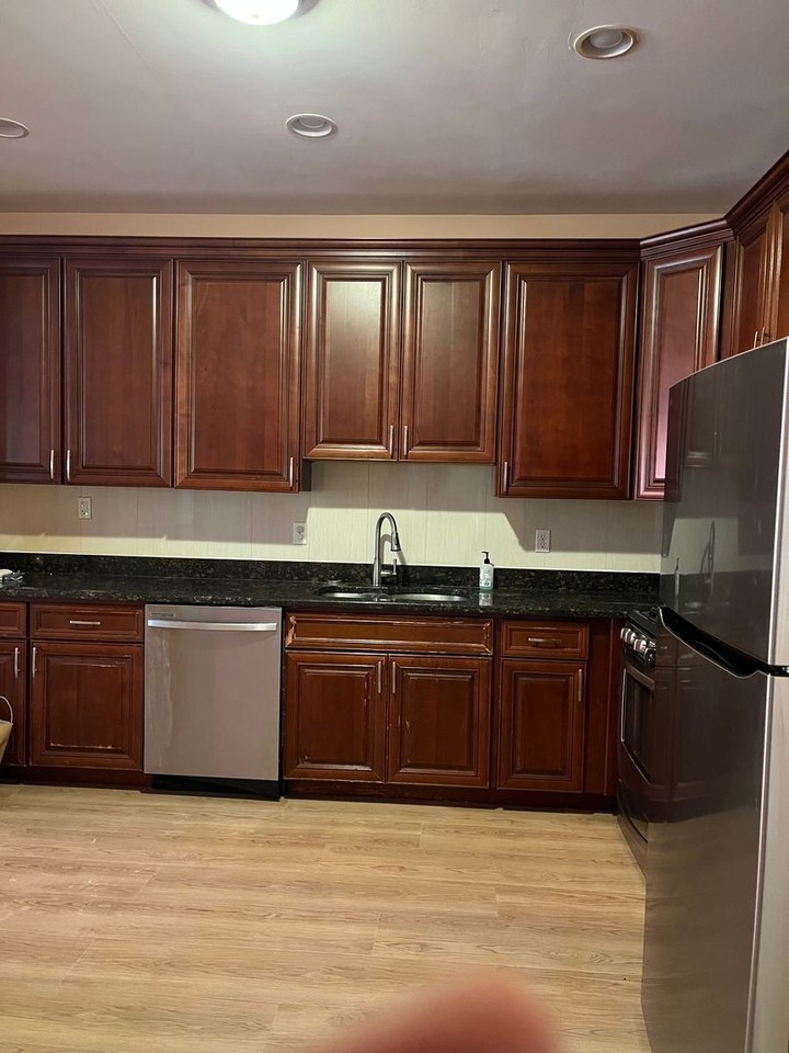 330 Moonlight Dr - Photo 6 of 19