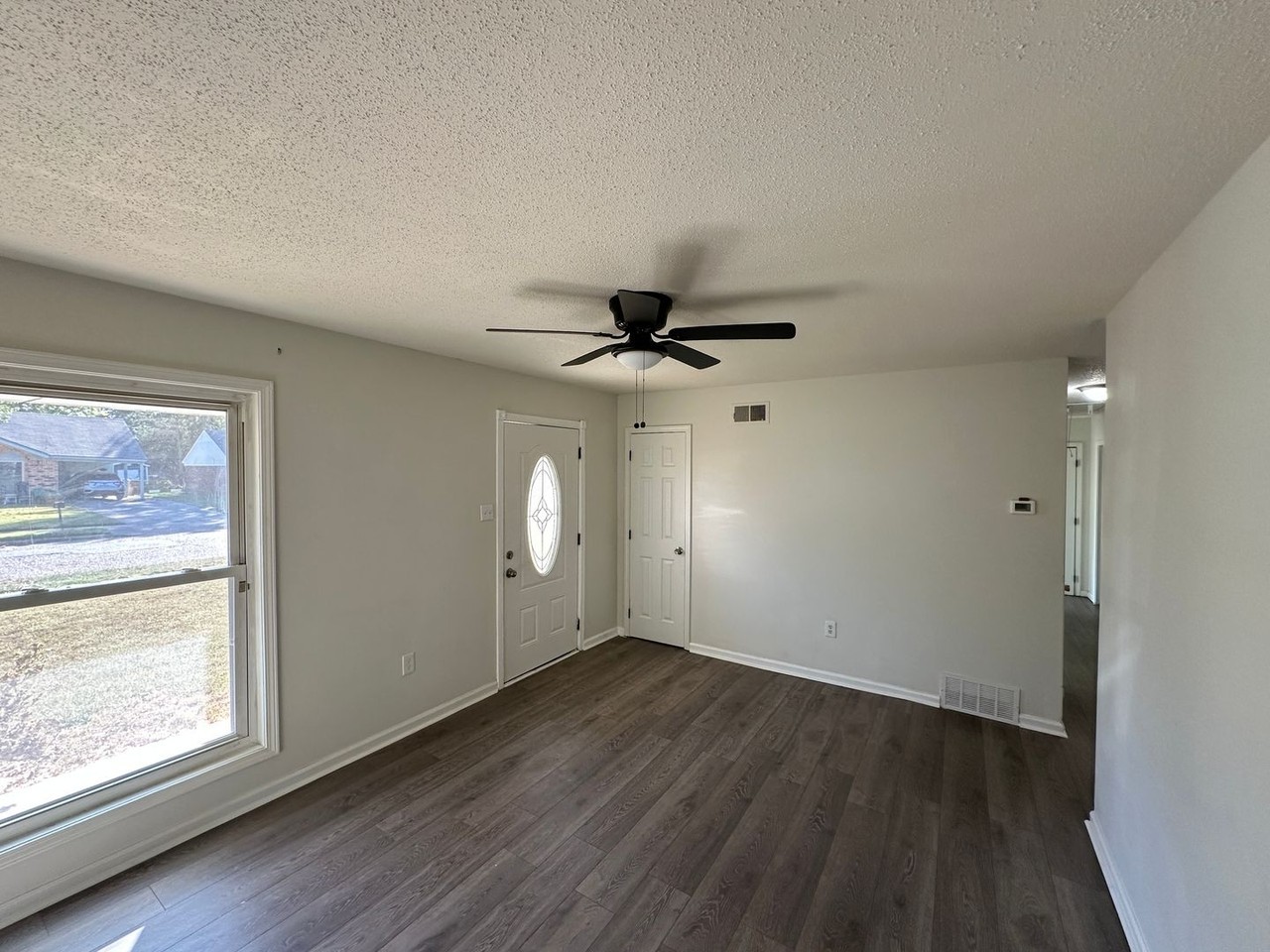 6294 Martinwest Dr - Photo 2 of 15