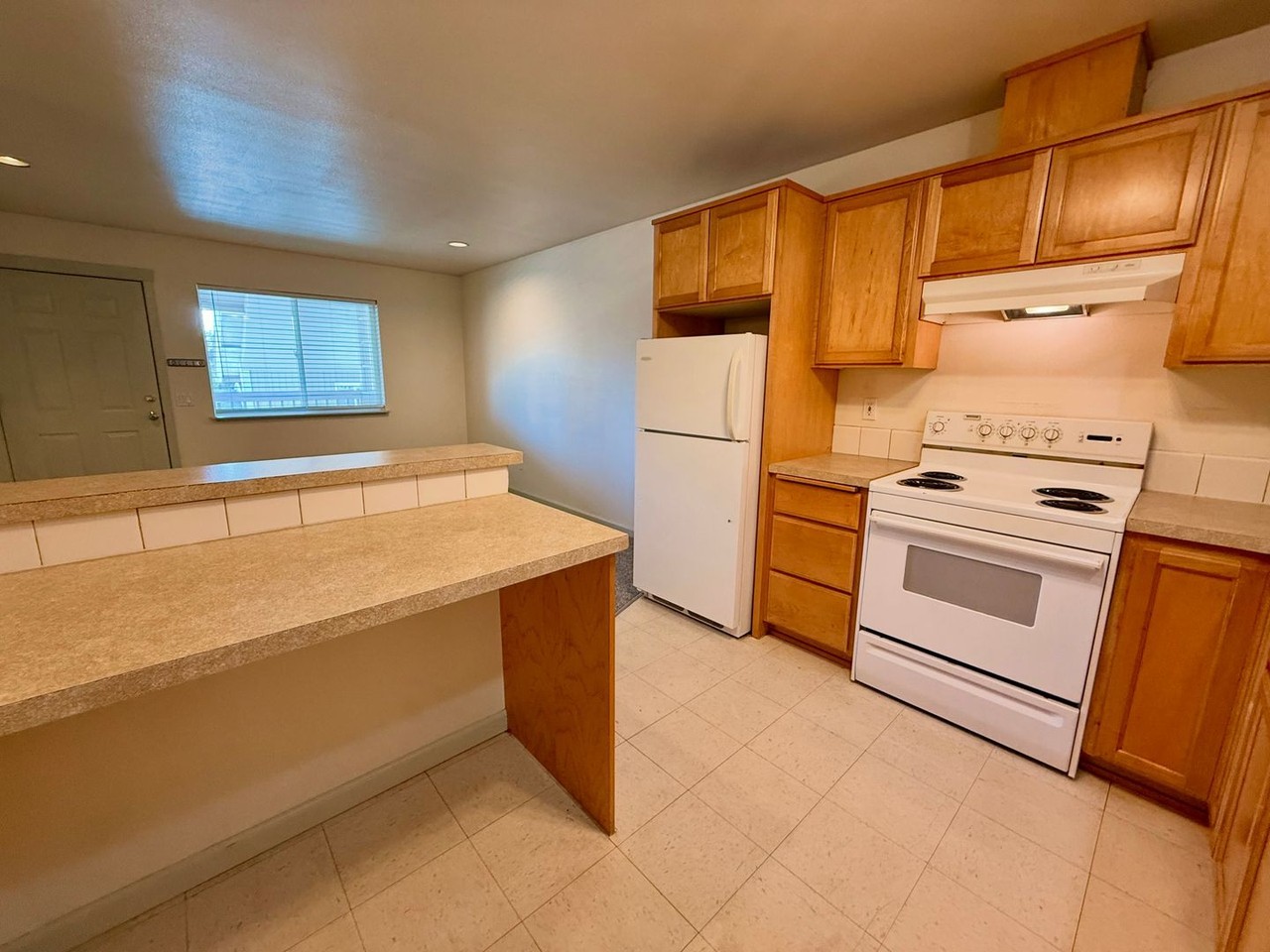 1519 Nw Juniper St #4 - Photo 5 of 14