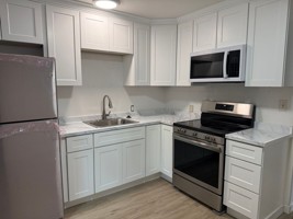 featured image of 264 N White Rd