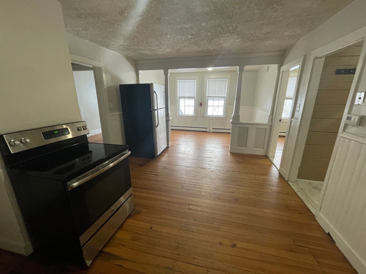 39 Hill St #104 - Photo 5 of 8