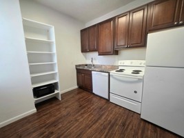 featured image of 259 Lamar Ave
