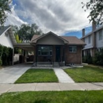 228 6th Ave E - Photo 1 of 1