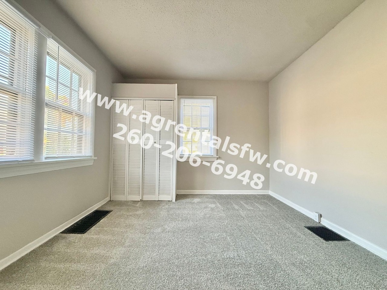 537 5th St - Photo 4 of 13