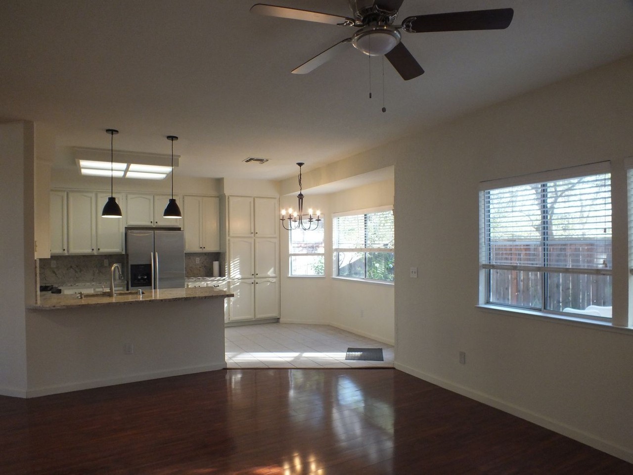 146 Sutcliffe Cir - Photo 5 of 17