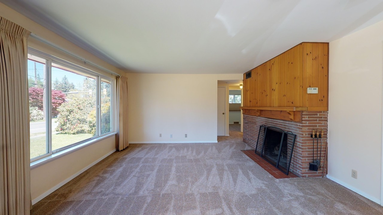 16008 8th Ave Sw - Photo 4 of 24