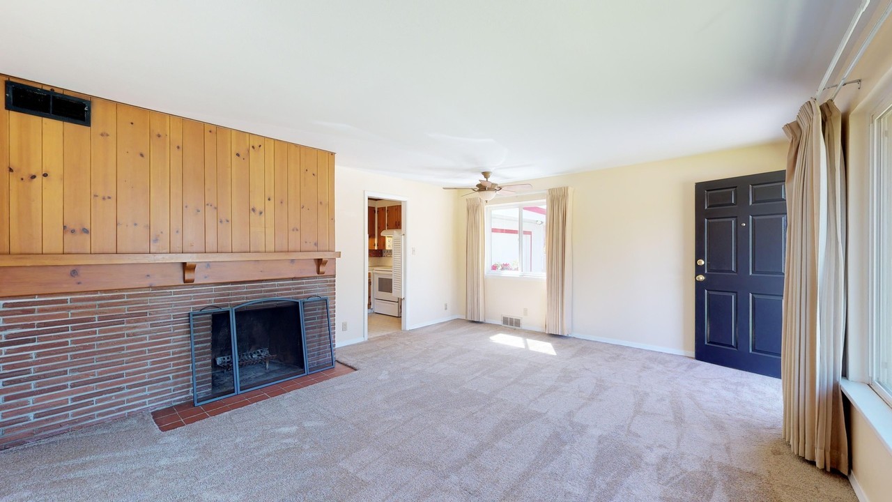 16008 8th Ave Sw - Photo 5 of 24