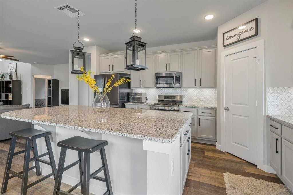 15726 Cairnwell Bend Dr - Photo 6 of 17
