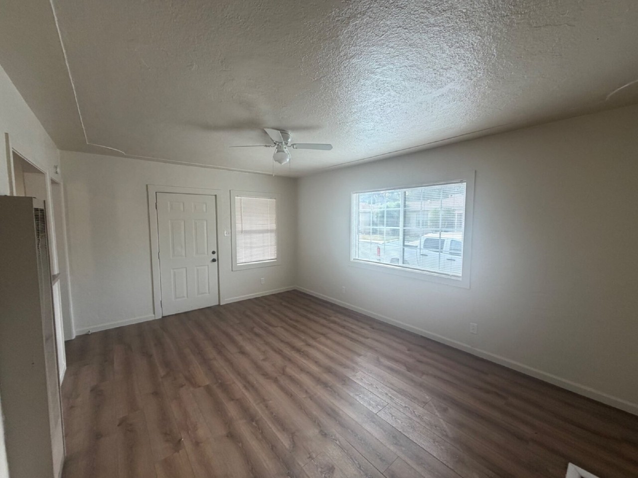 295 E 22nd St - Photo 5 of 18