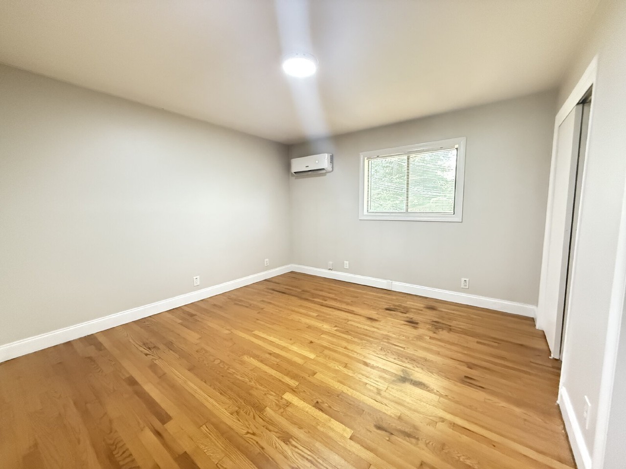 5504 5th St #1 - Photo 5 of 9