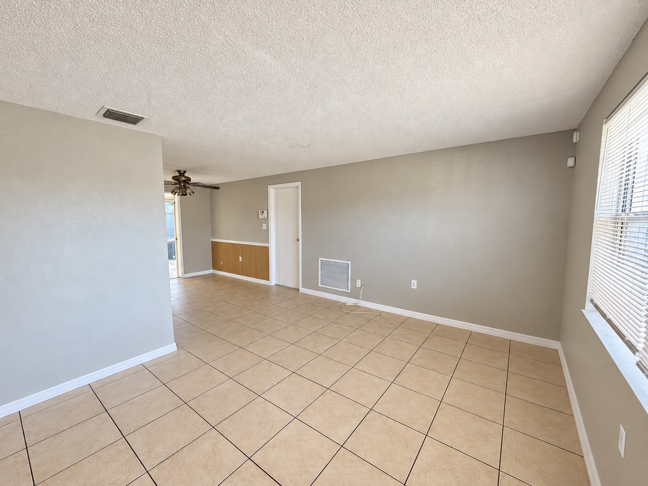 1350 Honor Dr - Photo 3 of 12