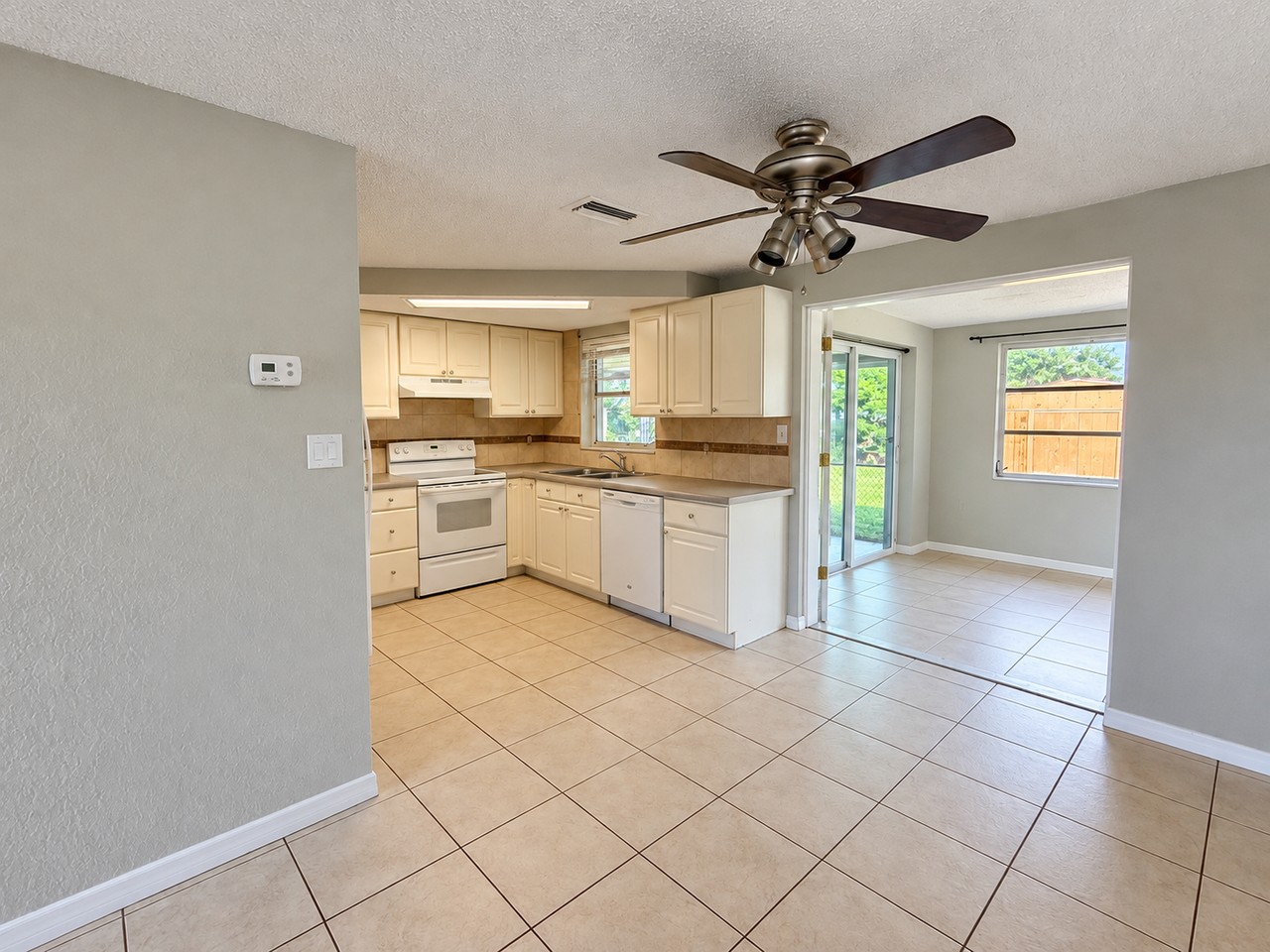1350 Honor Dr - Photo 4 of 12