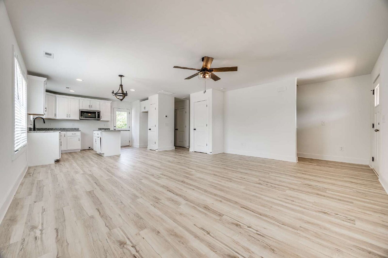 2336 West Blvd - Photo 5 of 17