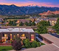 featured image of 2979 Mesa Rd #B