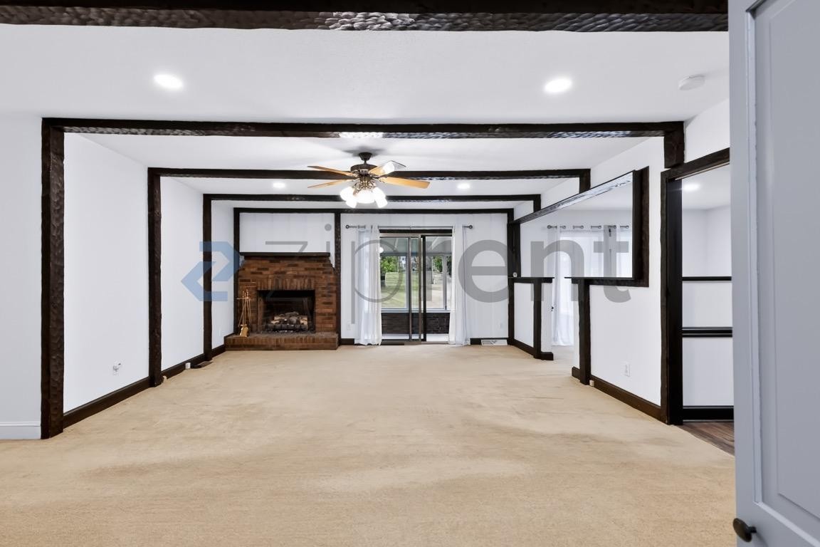 6425 Lebanon Rd - Photo 2 of 30