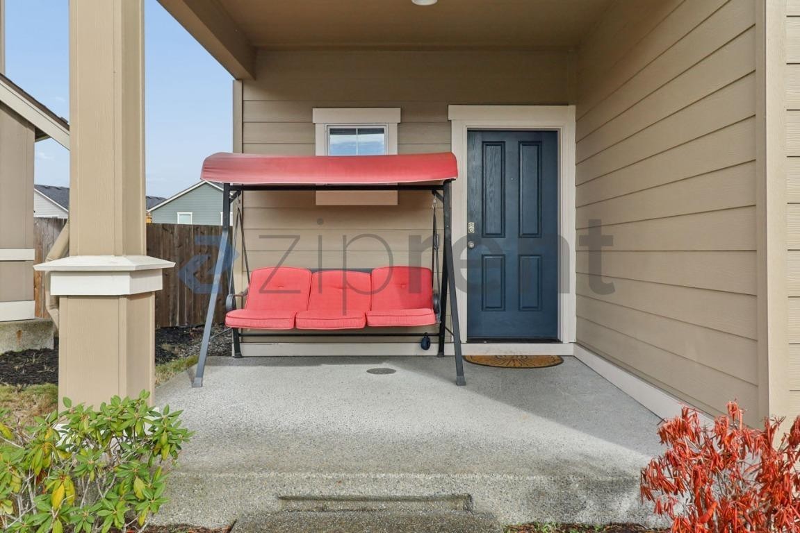 18802 106th Avenue Ct E #18802 - Photo 2 of 27