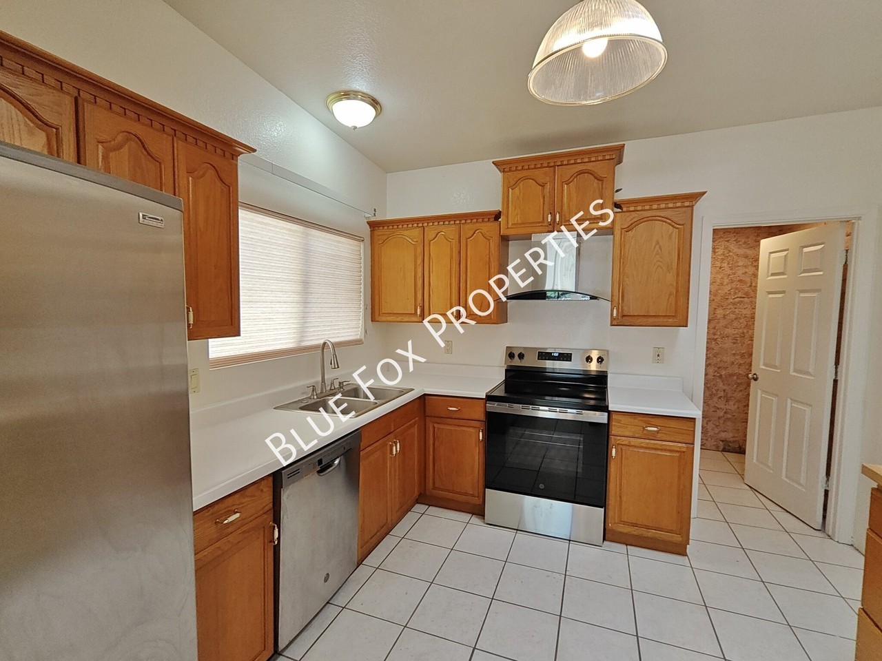 7001 N Village View Dr - Photo 6 of 23