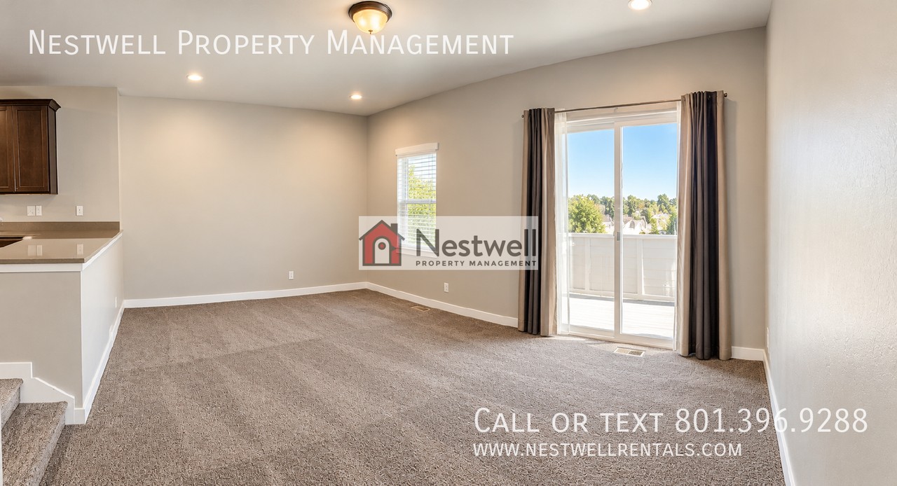 1040 W Painted Horse Ln - Photo 5 of 21