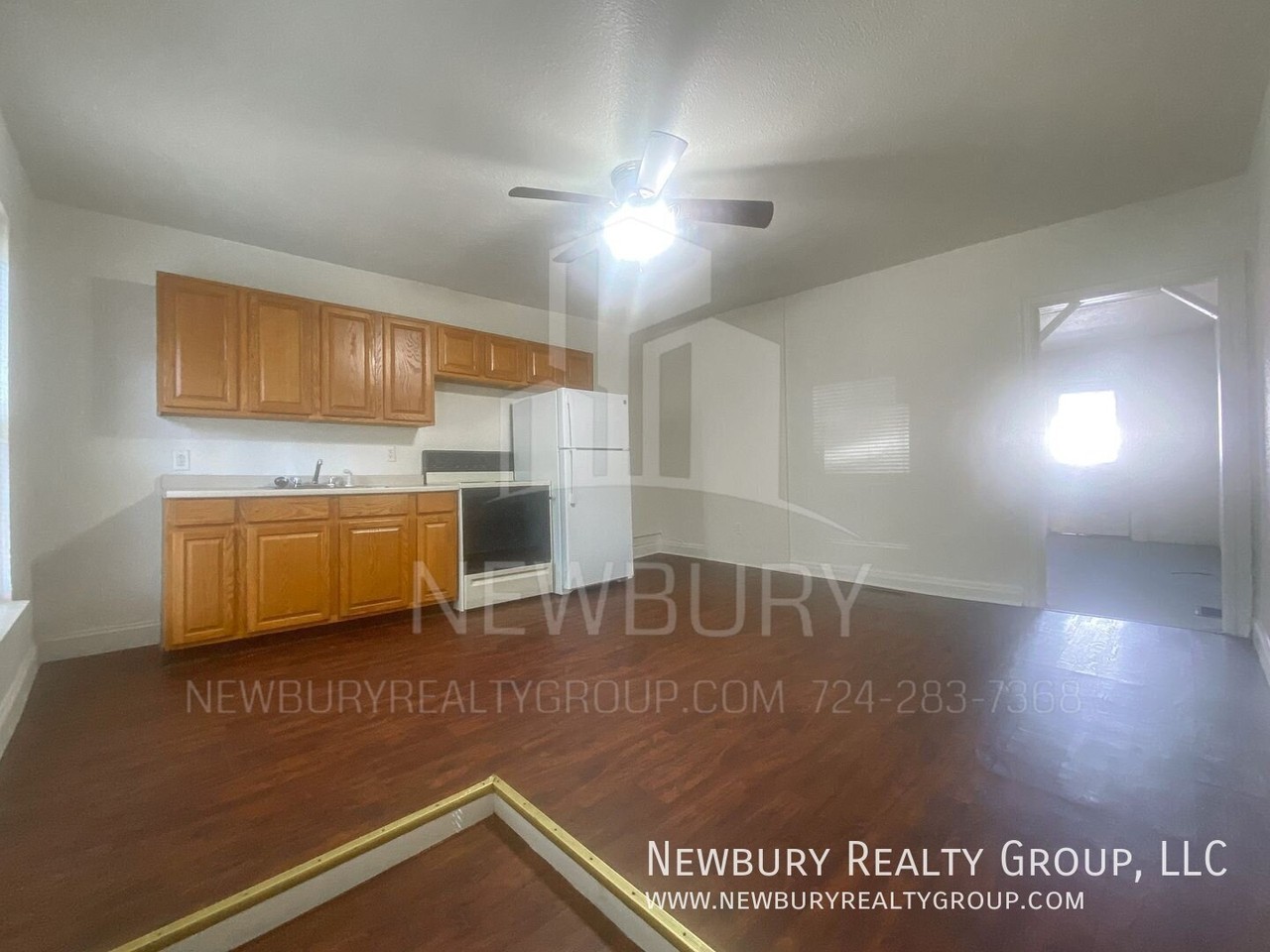 25 Hickory St - Photo 2 of 22