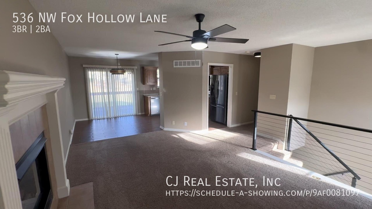 536 Nw Fox Hollow Ln - Photo 2 of 11