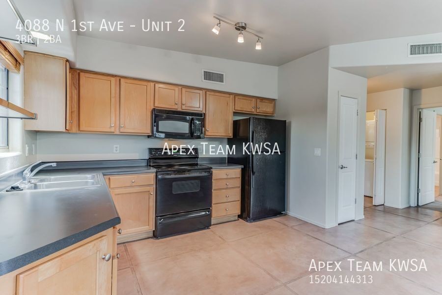 4088 N 1st Ave #2 - Photo 2 of 32