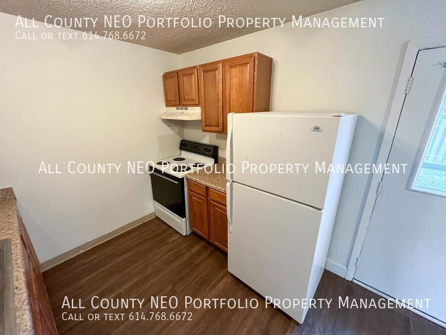 935 S Court St #35 - Photo 7 of 16