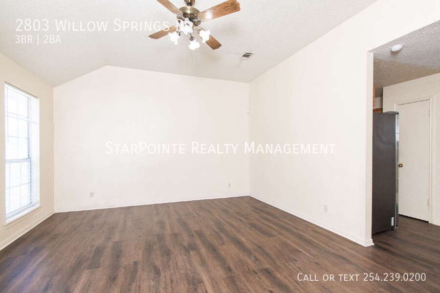 2803 Willow Springs Rd - Photo 2 of 19