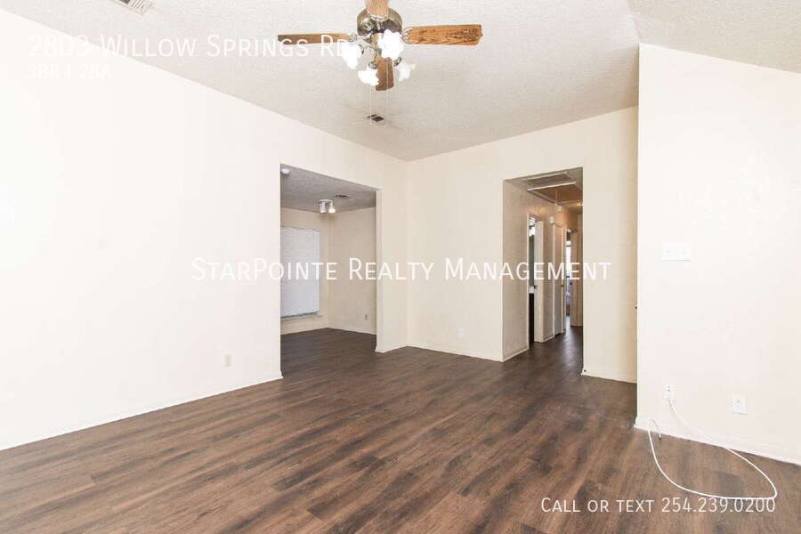 2803 Willow Springs Rd - Photo 4 of 19