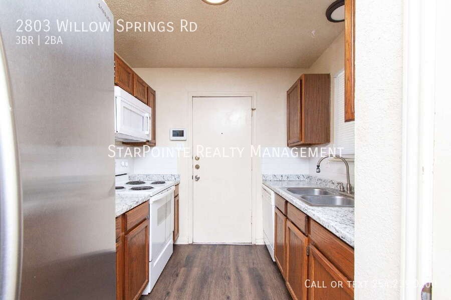 2803 Willow Springs Rd - Photo 7 of 19