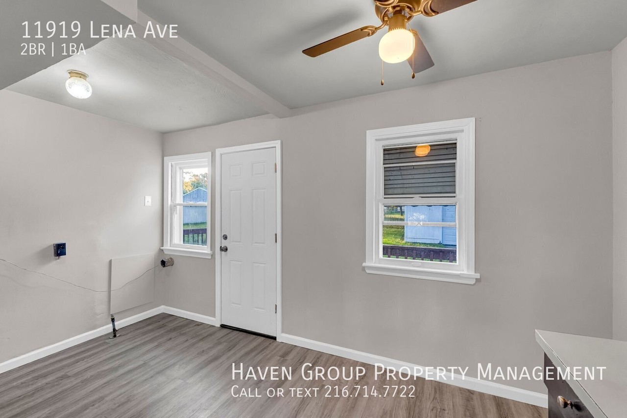 11919 Lena Ave - Photo 3 of 18