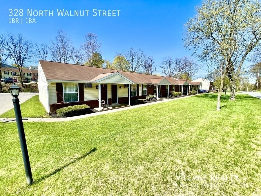 328 N Walnut St - Photo 4 of 50