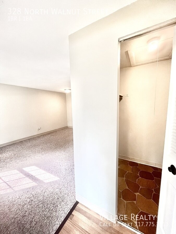328 N Walnut St - Photo 7 of 50