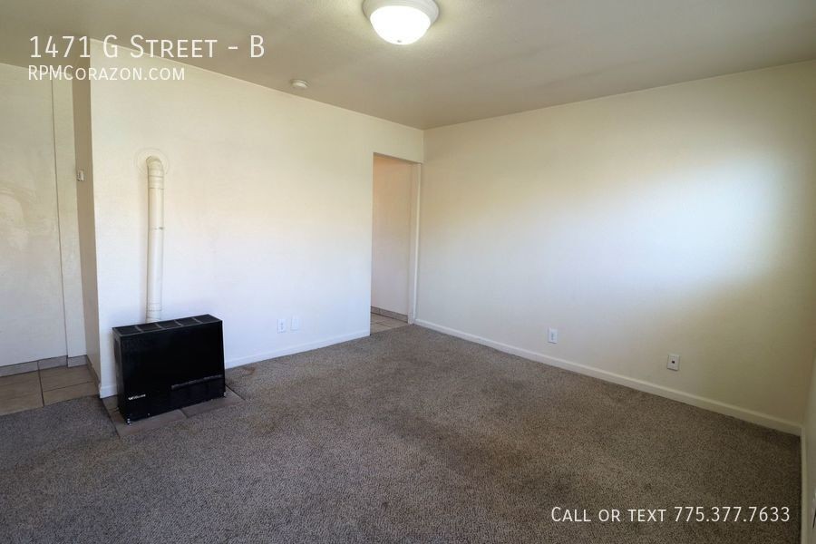 1471 G St #B - Photo 2 of 10