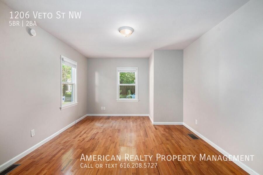 1206 Veto St Nw - Photo 6 of 19