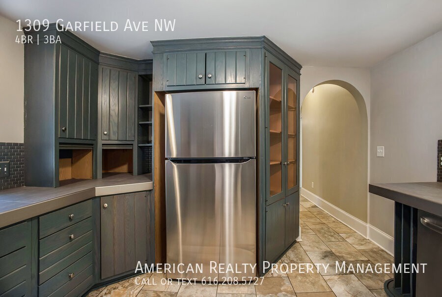 1309 Garfield Ave Nw - Photo 6 of 19