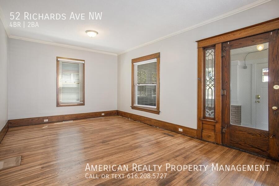 52 Richards Ave Nw - Photo 7 of 19
