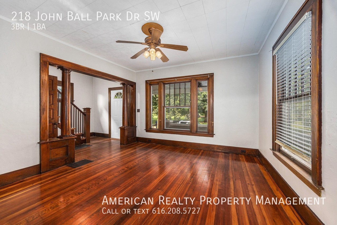 218 John Ball Park Dr Sw - Photo 6 of 19