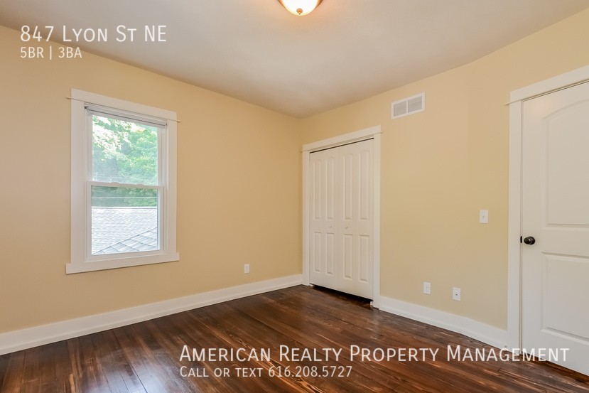847 Lyon St Ne - Photo 2 of 20