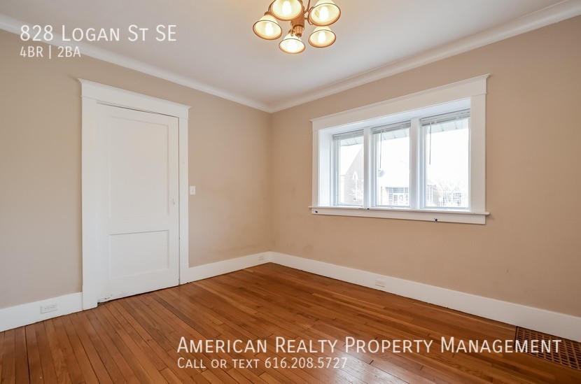 828 Logan St Se - Photo 4 of 19
