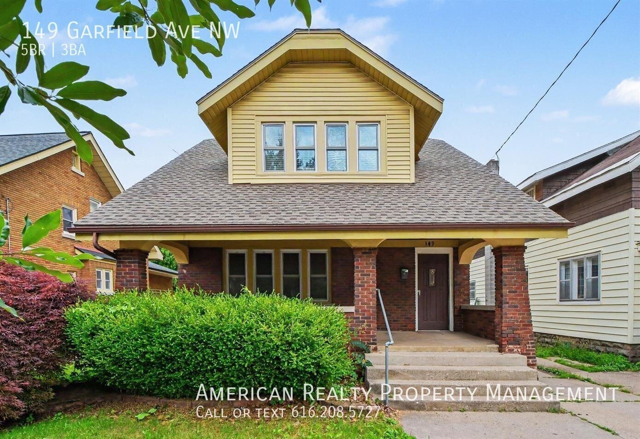 149 Garfield Ave Nw
