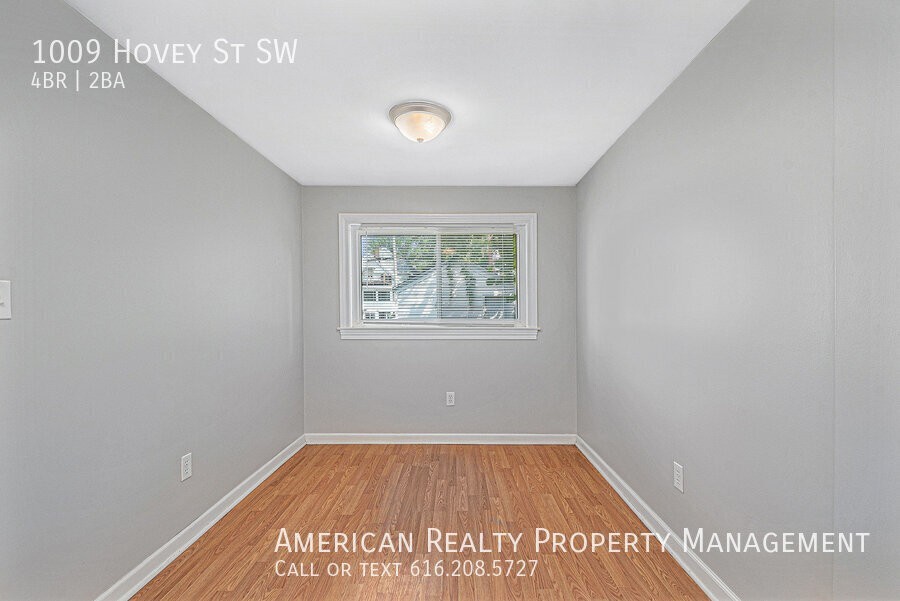 1009 Hovey St Sw - Photo 6 of 20
