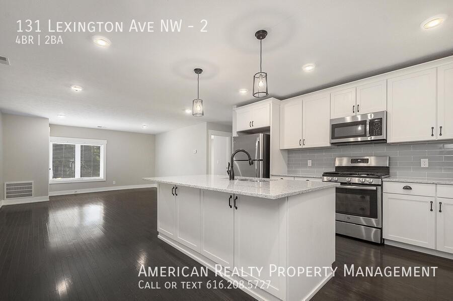 131 Lexington Ave Nw #2 - Photo 5 of 15