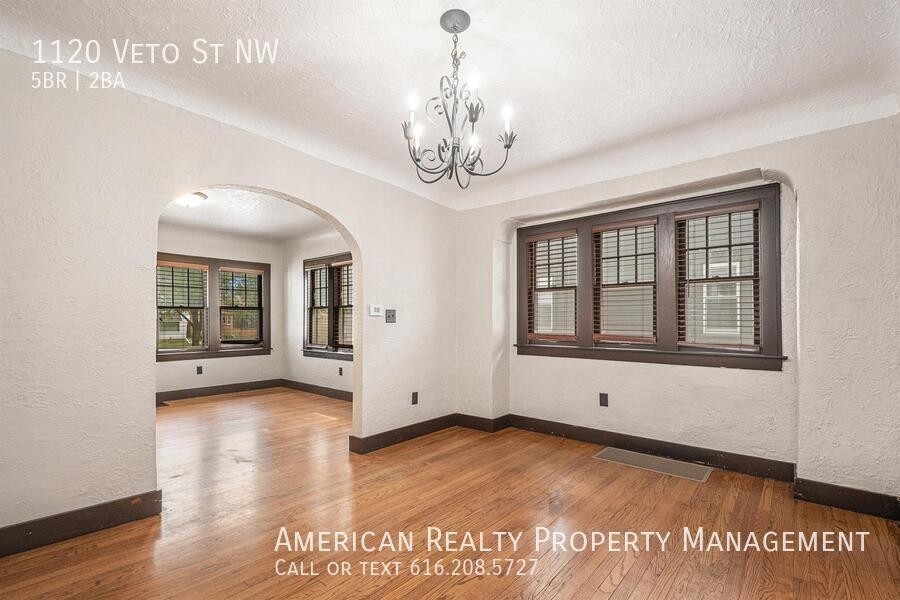 1120 Veto St Nw - Photo 4 of 20