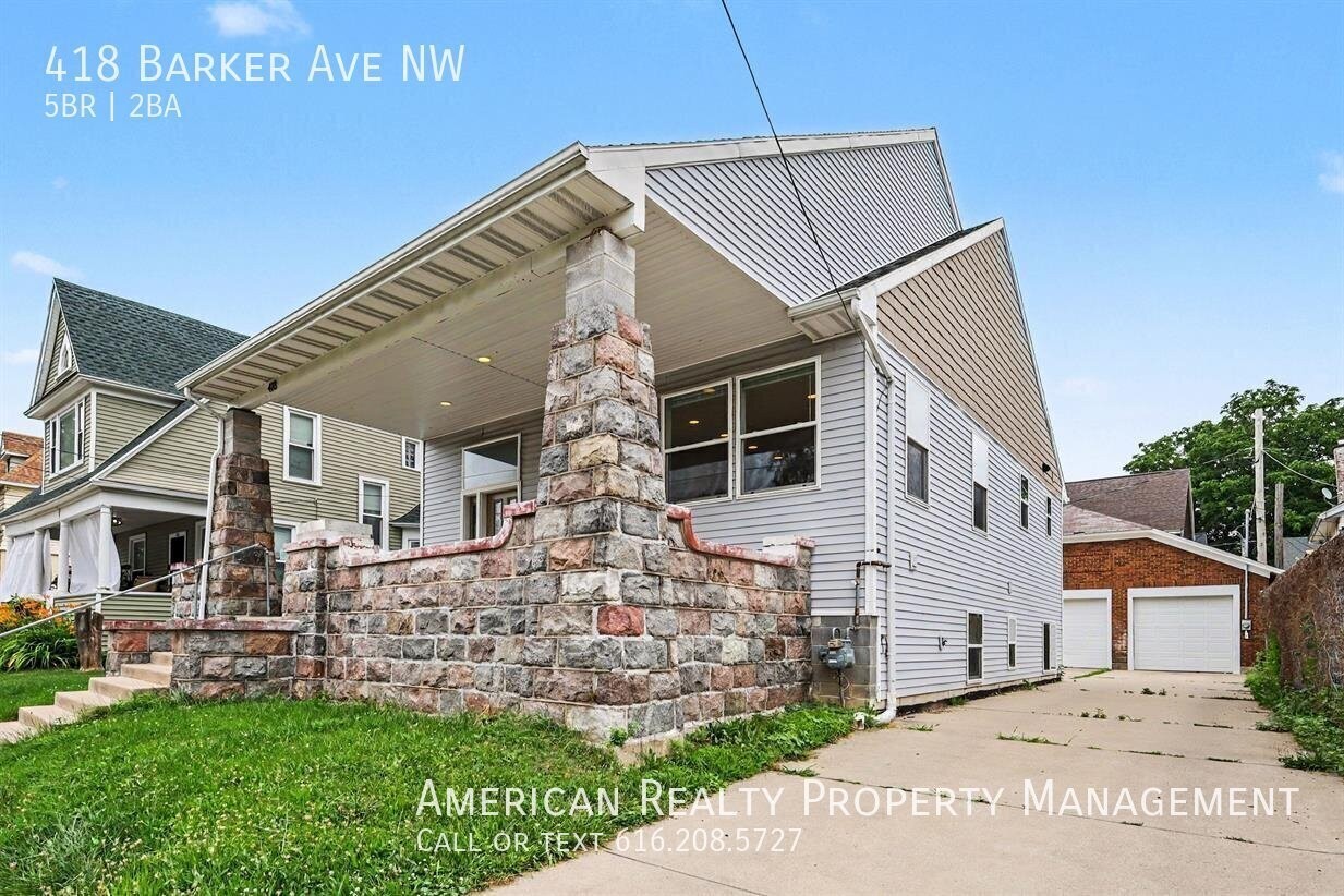 418 Barker Ave Nw