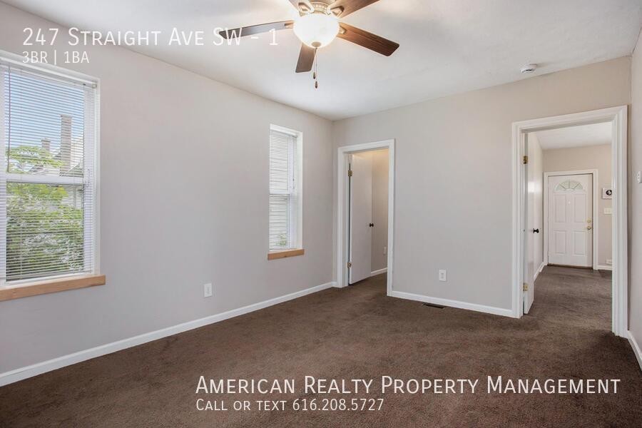247 Straight Ave Sw #1 - Photo 5 of 14