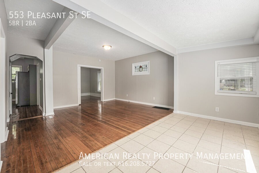 553 Pleasant St Se - Photo 6 of 17