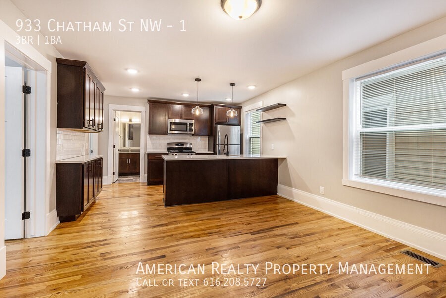 933 Chatham St Nw #1 - Photo 2 of 17