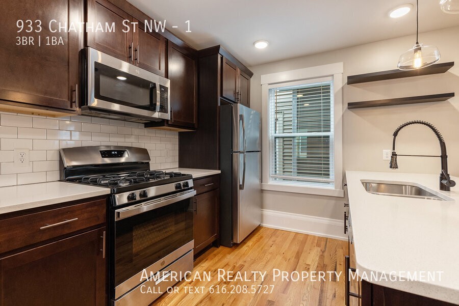 933 Chatham St Nw #1 - Photo 4 of 17